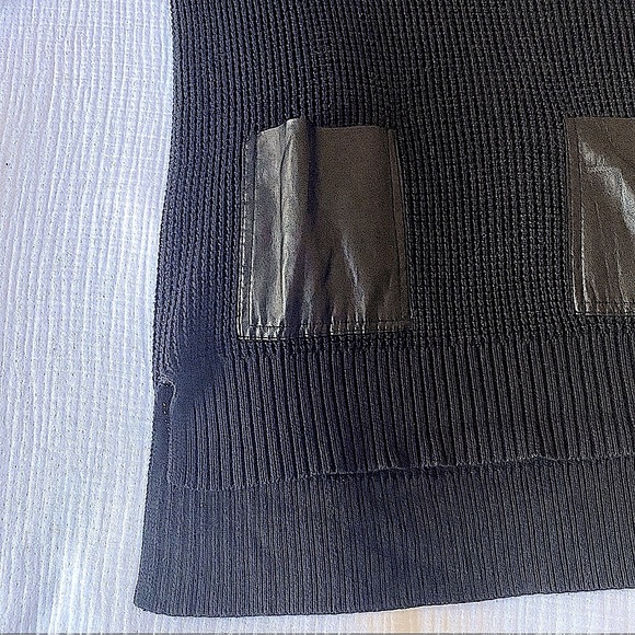 MICHAEL Michael Kors Black Sweater w/ Faux Leather Pockets - Size Small - EUC! - Picture 5 of 8